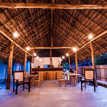 A Pousada Bunk 15 Hiriketiya Dikwella Exterior foto