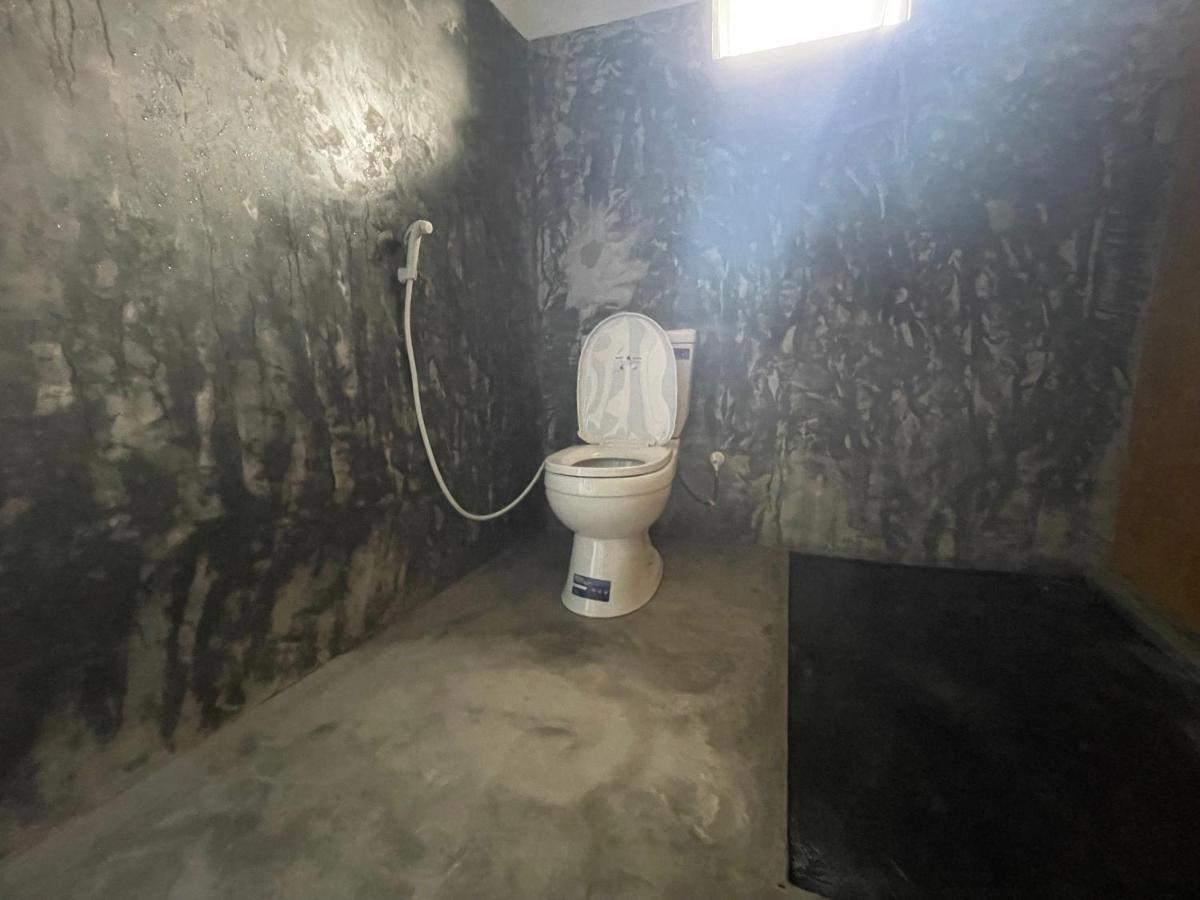 A Pousada Bunk 15 Hiriketiya Dikwella Exterior foto