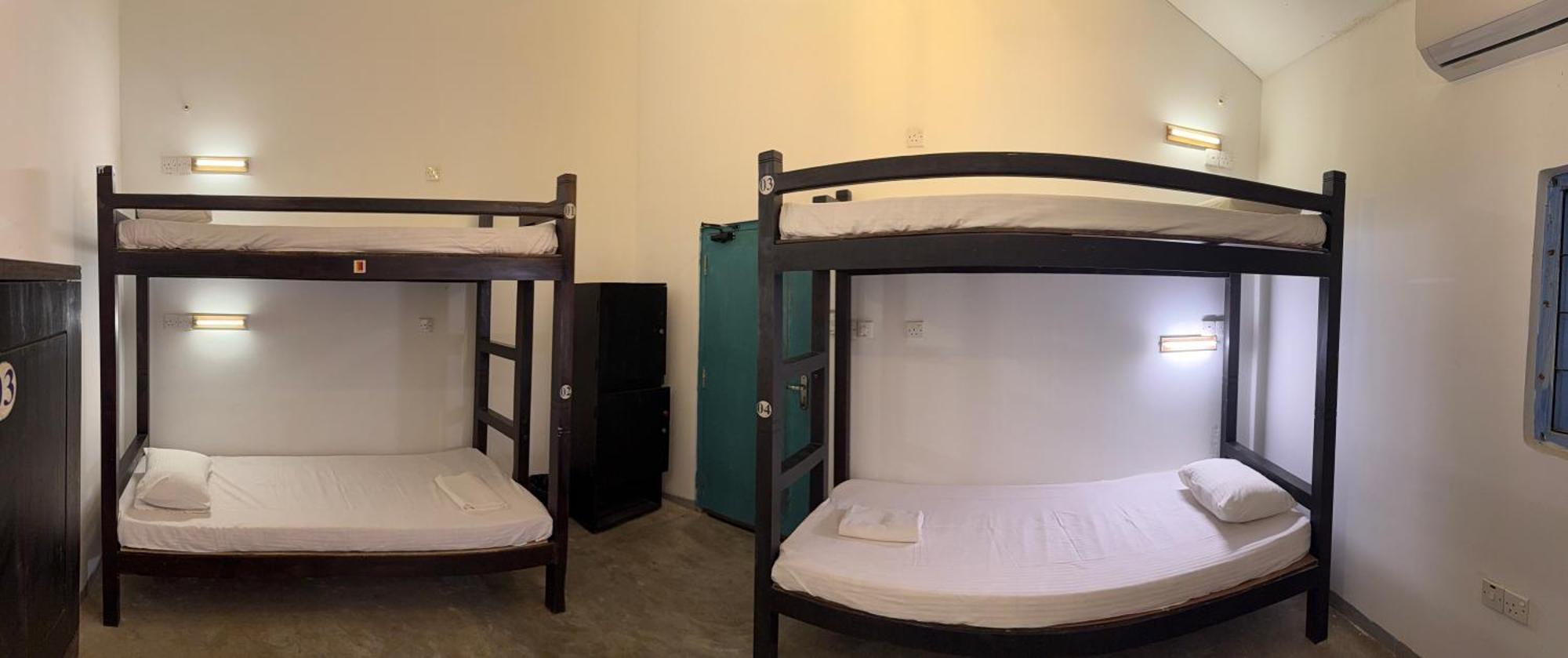 A Pousada Bunk 15 Hiriketiya Dikwella Exterior foto