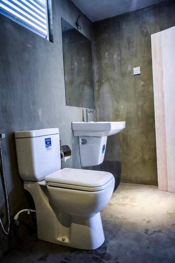 A Pousada Bunk 15 Hiriketiya Dikwella Exterior foto