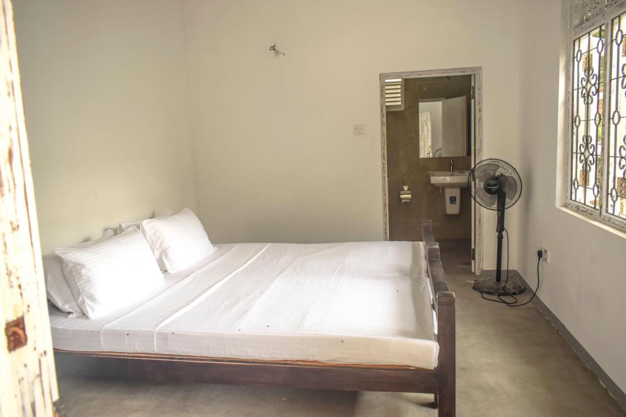 A Pousada Bunk 15 Hiriketiya Dikwella Exterior foto