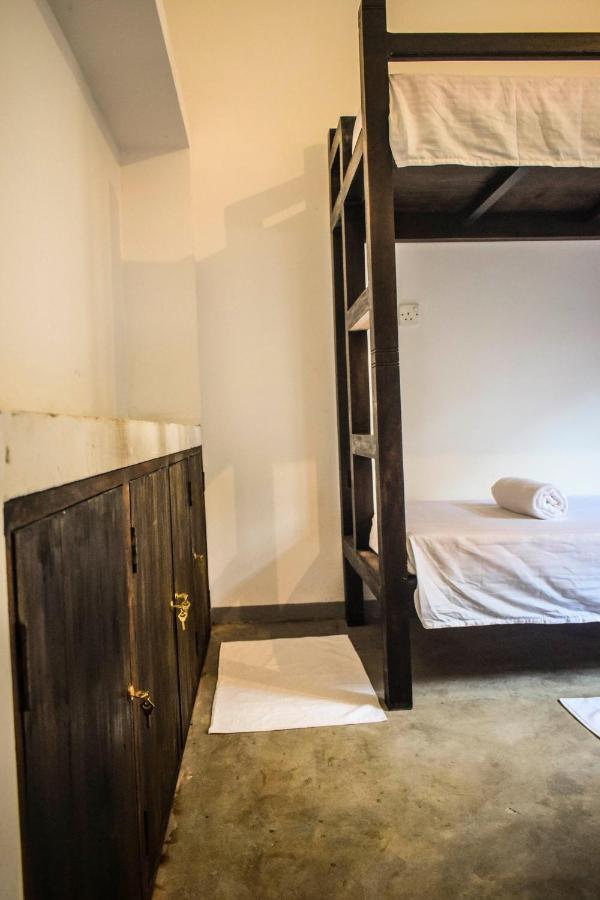 A Pousada Bunk 15 Hiriketiya Dikwella Exterior foto