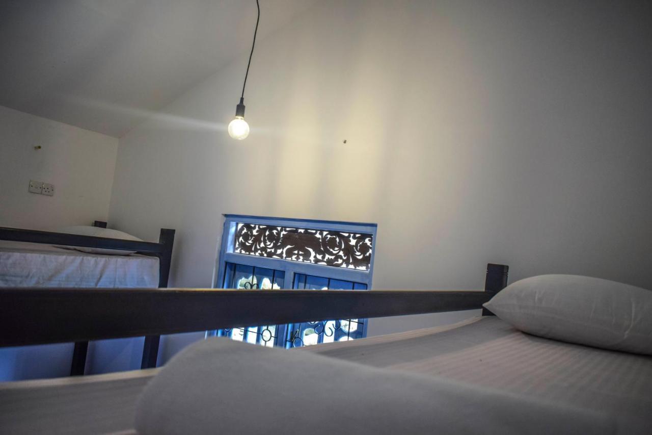 A Pousada Bunk 15 Hiriketiya Dikwella Exterior foto